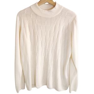 Vintage white knit sweater